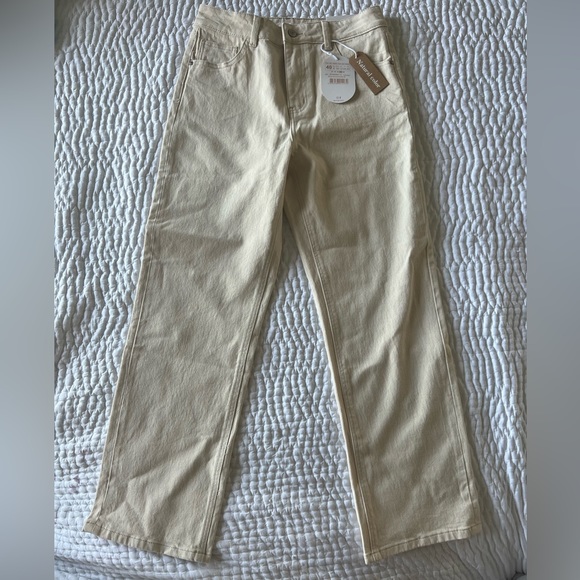 Cream High Waist Ankle Straight Jeans - Picture 5 of 7